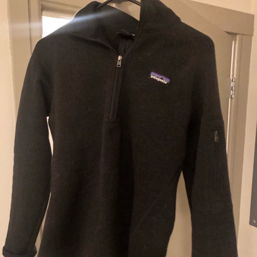 Patagonia sweatshirt